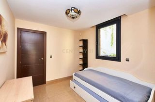 Chalet en venta en Zubia (La)