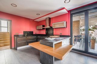 Chalet en venta en Zubia (La)