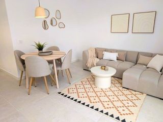 Casa adosada en venta en La Siesta - El Salado - Torreta en Torrevieja