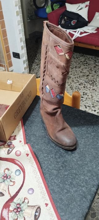 Stivali Greyhound Nabuk T38 Western Boho