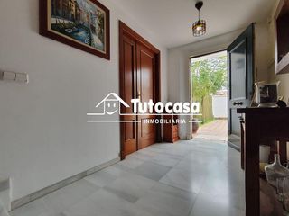 Chalet en venta en Montequinto en Dos Hermanas