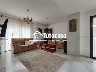 Chalet en venta en Montequinto en Dos Hermanas
