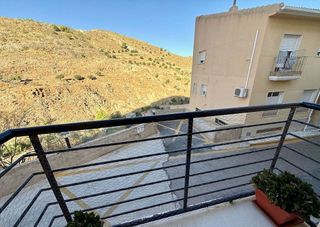 Casa pareada en venta en Macael