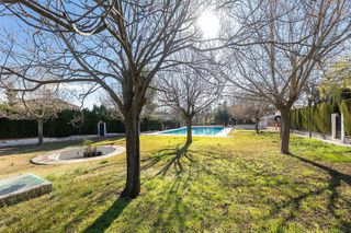 Chalet en venta en Albolote