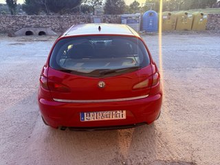Alfa Romeo 147 2006 negociable