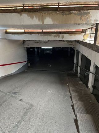 Garaje en alquiler en Santa Eulàlia en Hospitalet de Llobregat, L´