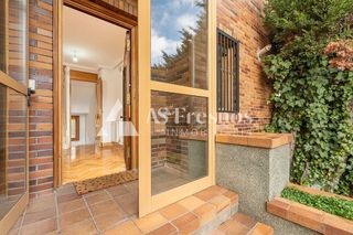 Casa adosada en venta en Fresnos en Torrejón de Ardoz