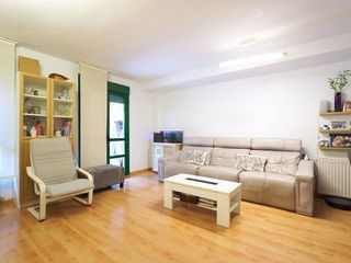 Casa adosada en venta en Santa Isabel - Movera en Zaragoza