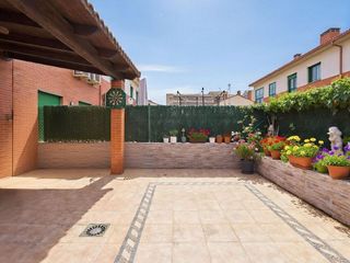 Casa adosada en venta en Santa Isabel - Movera en Zaragoza