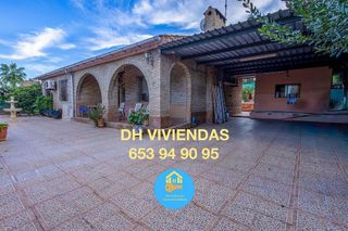 Chalet en venta en Arenal - La Pólvora en Dos Hermanas