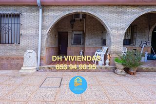 Chalet en venta en Arenal - La Pólvora en Dos Hermanas