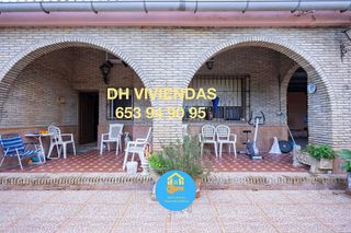 Chalet en venta en Arenal - La Pólvora en Dos Hermanas