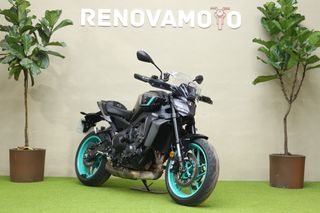 Yamaha MT-09 Y-AMT (A2) Automática