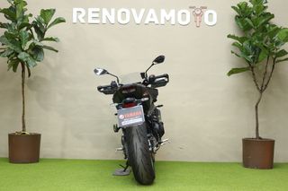 Yamaha MT-09 Y-AMT (A2) Automática