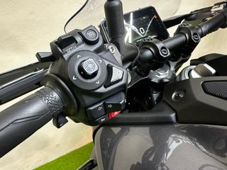 Yamaha MT-09 Y-AMT (A2) Automática