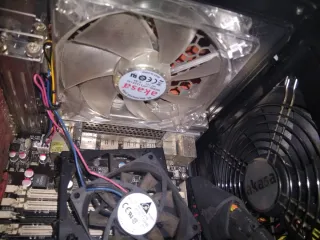 Torre PC Asus Workstation Negra