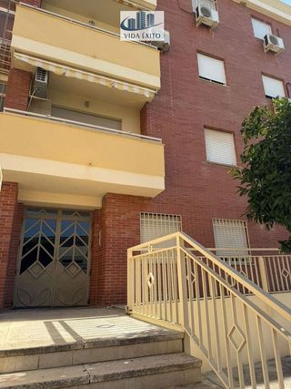 Piso en venta en Linares