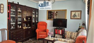 Piso en venta en Linares