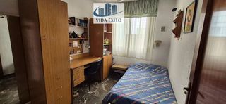 Piso en venta en Linares
