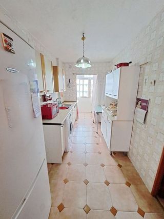 Piso en venta en Reyes en Parla