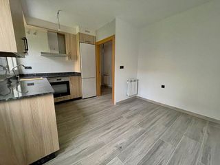 Piso en venta en Flores de Sil - La Placa en Ponferrada