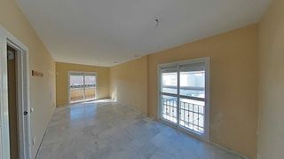 Piso en venta en San Luis de Sabinillas en Manilva