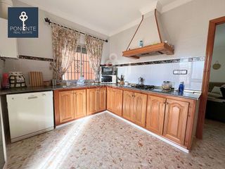 Piso en venta en Ctra Sanlúcar-Zona Cuatro Pinos en Puerto de Santa María (El)