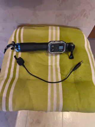 Soporte GoPro con Mando WiFi de una Gopro Hero 4