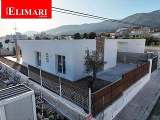 Chalet en venta en Casalot en Mont-Roig del Camp