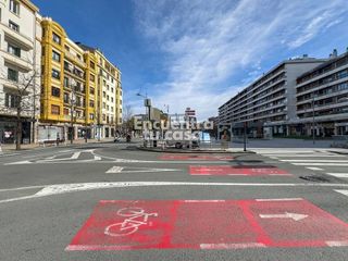 Local comercial en alquiler en Centro - Mendibil - Santiago en Irun