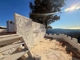 Chalet en venta en Pinares de San Antón en Málaga