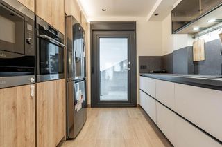 Casa adosada en venta en Albolote