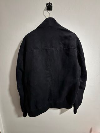 Cazadora ante Mango Hombre