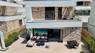 Chalet en venta en Cala de Finestrat en Finestrat