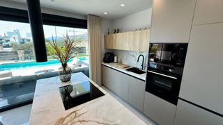 Chalet en venta en Cala de Finestrat en Finestrat