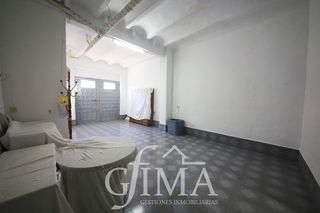 Chalet en venta en Tomelloso