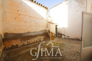 Chalet en venta en Tomelloso