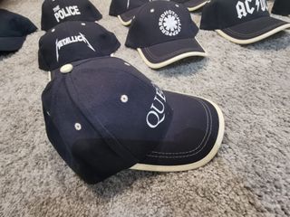 Lote 10 gorras rock Police AC/DC Queen + más
