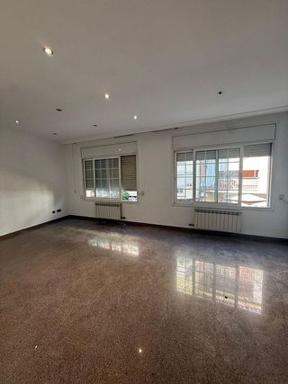 Casa adosada en venta en Sant Joan Despí