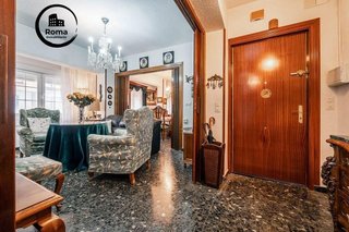 Piso en venta en Centro - Sagrario en Granada