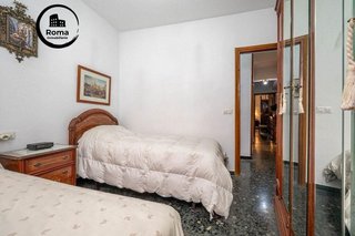 Piso en venta en Centro - Sagrario en Granada