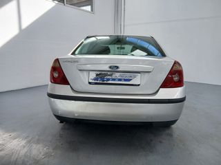 Ford Mondeo 2002
