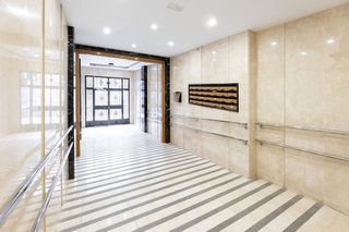 Piso en venta en Camino de Ronda - Rosaleda en Granada