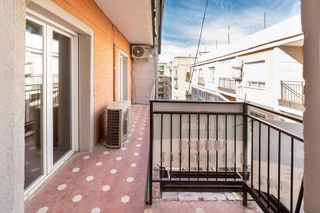 Piso en venta en Camino de Ronda - Rosaleda en Granada