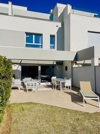 Casa adosada en venta en Calahonda en Mijas