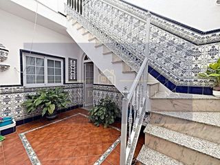 Chalet en venta en La Paz en Alcalá de Guadaira