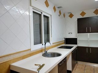 Chalet en venta en La Banda - Campo de Fútbol en Chiclana de la Frontera