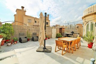 Casa adosada en venta en Villamartín