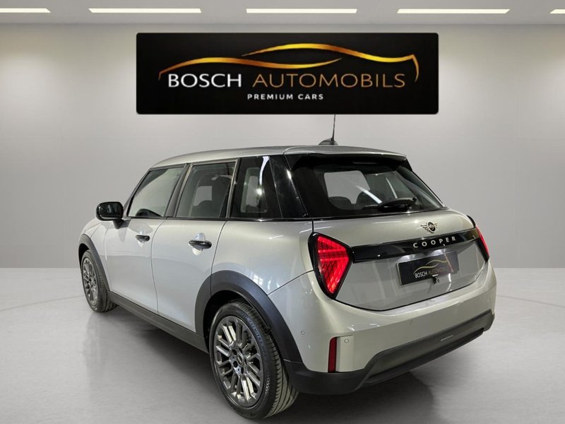 MINI Cooper 2025, foto 8