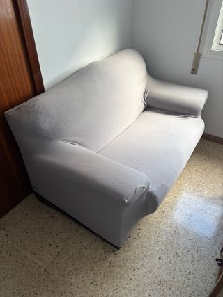 Sofá (lo regalo) 2 plazas gris usado